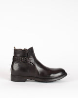 Boots chronicle