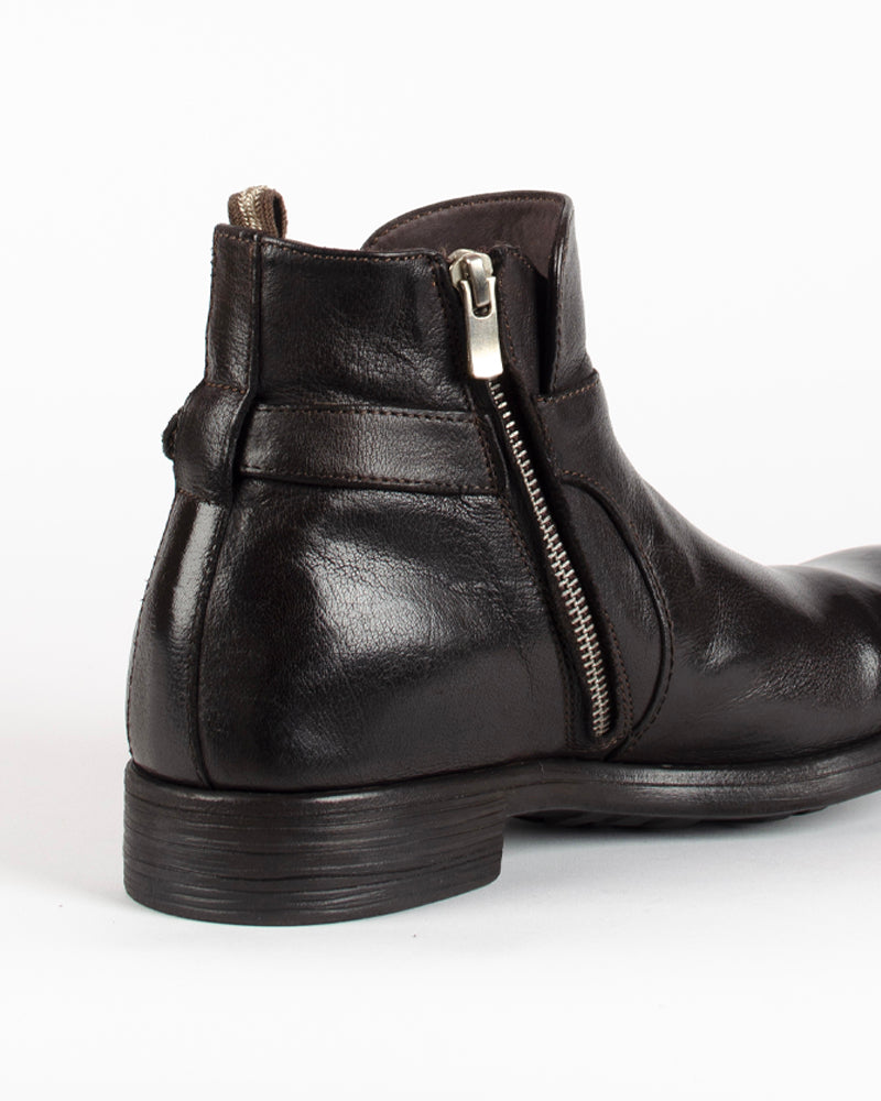 Boots chronicle