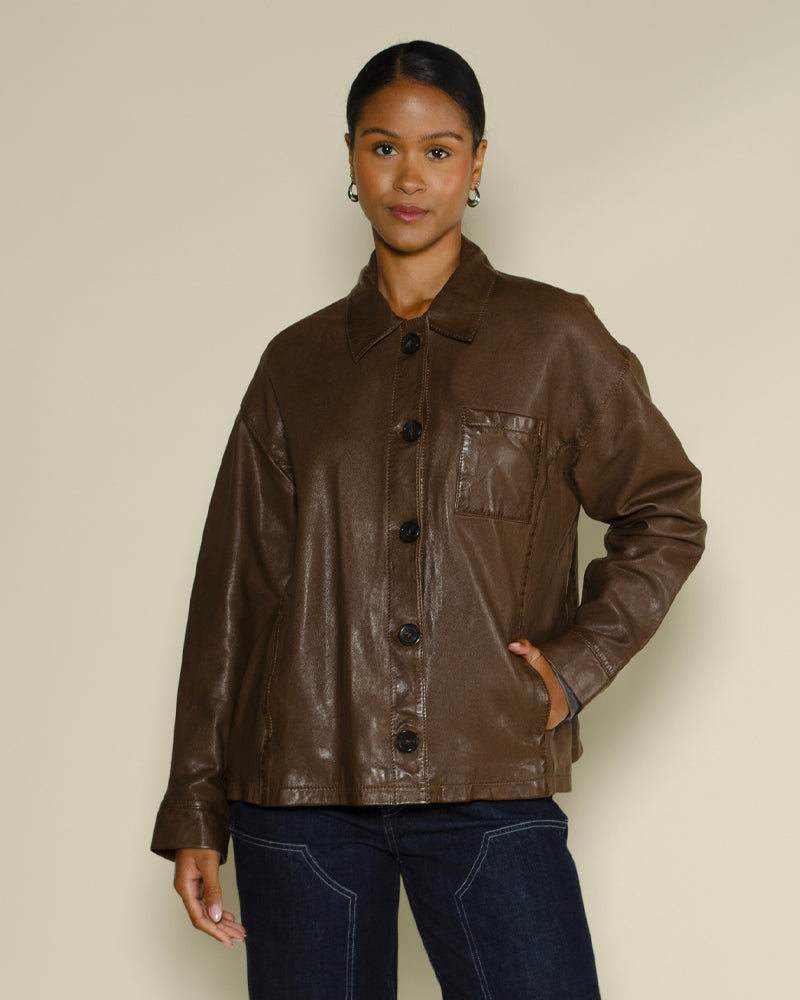 Veste oakwood