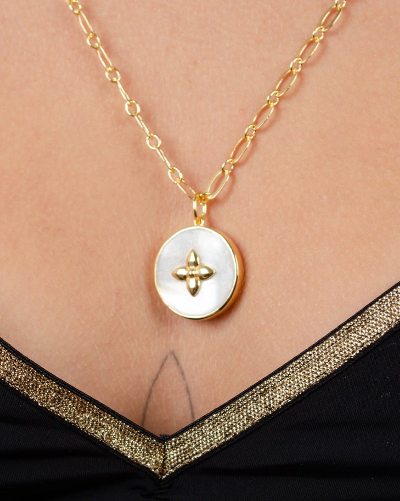 Collier cabirol