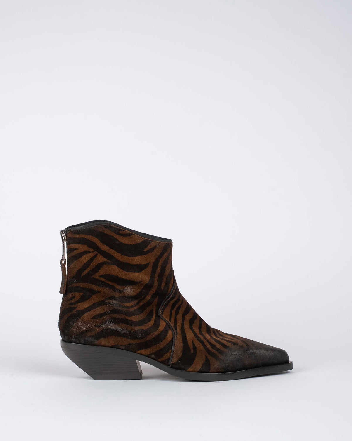 Santiags ELENA IACHI - Tiags elena iachi