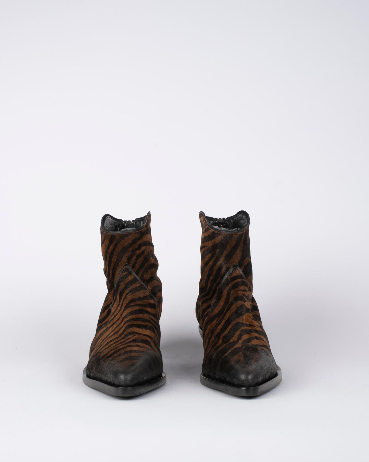 Santiags ELENA IACHI - Tiags elena iachi