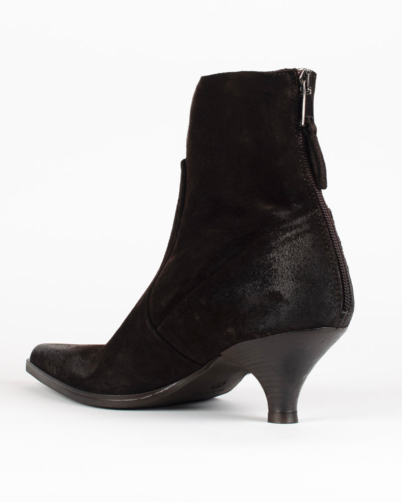 Boots thais