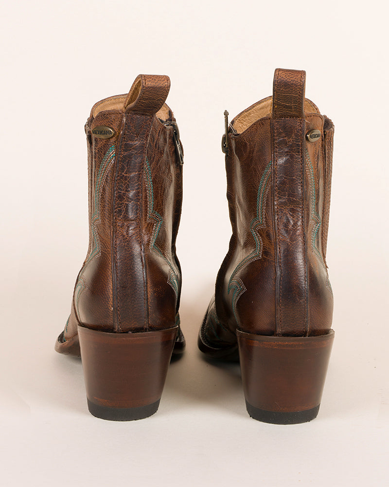 Boots mexicana