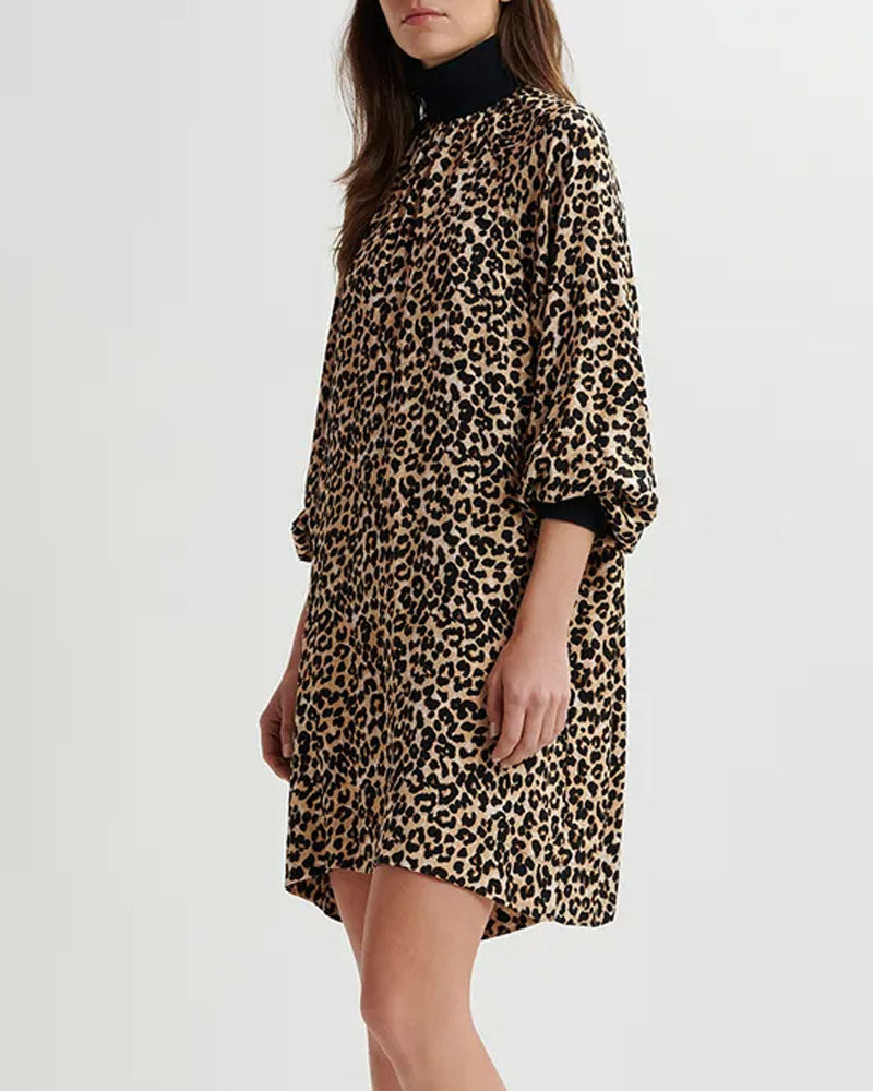 Robe essentiel antwerp