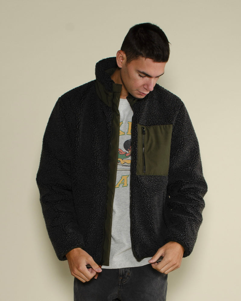 Veste iron and resin