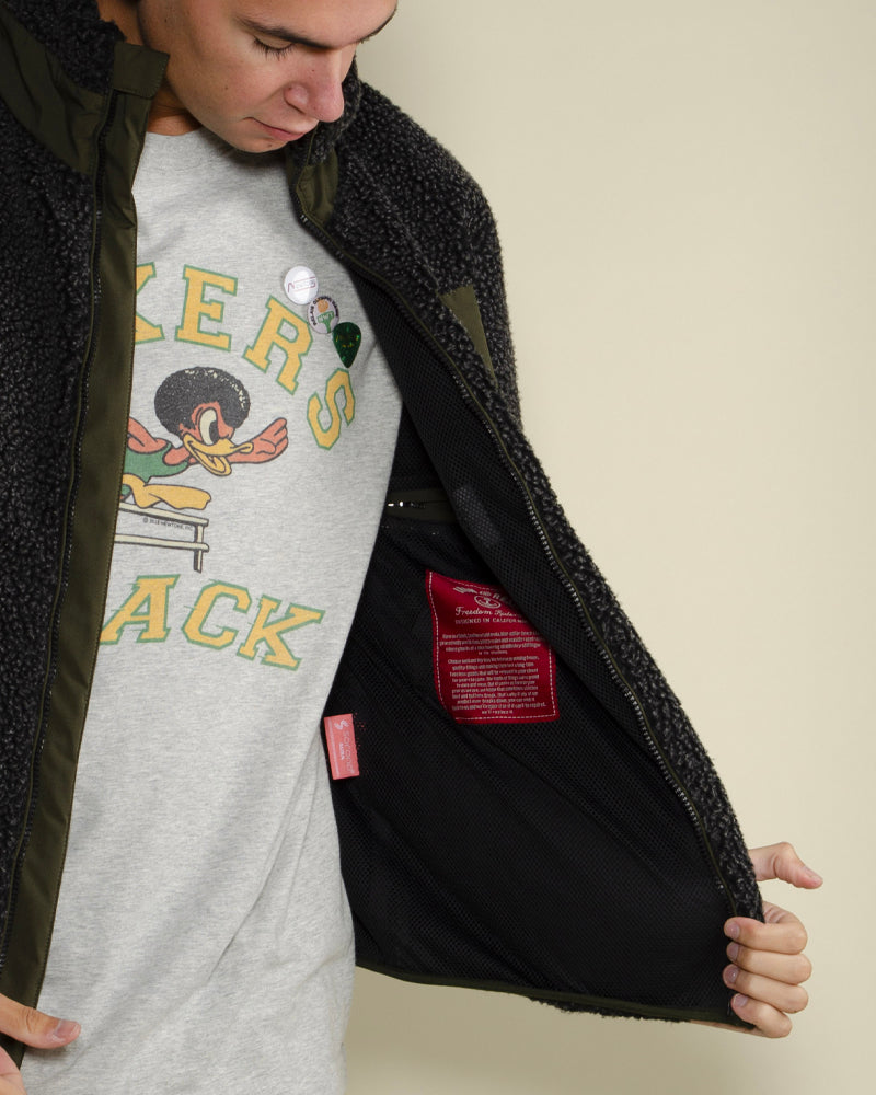 Veste iron and resin