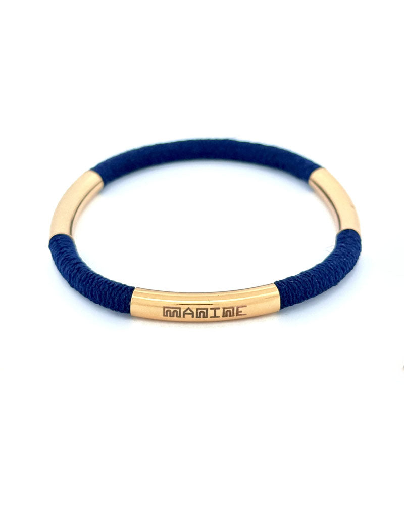 Bracelet manine design