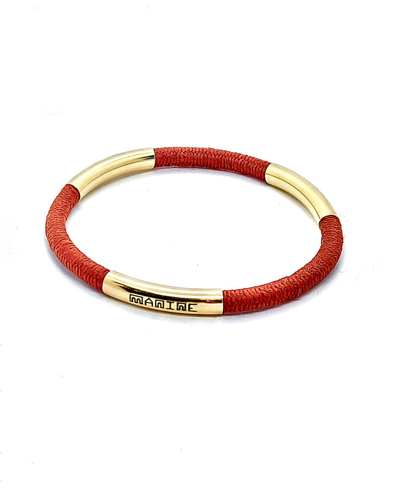 Bracelet manine design