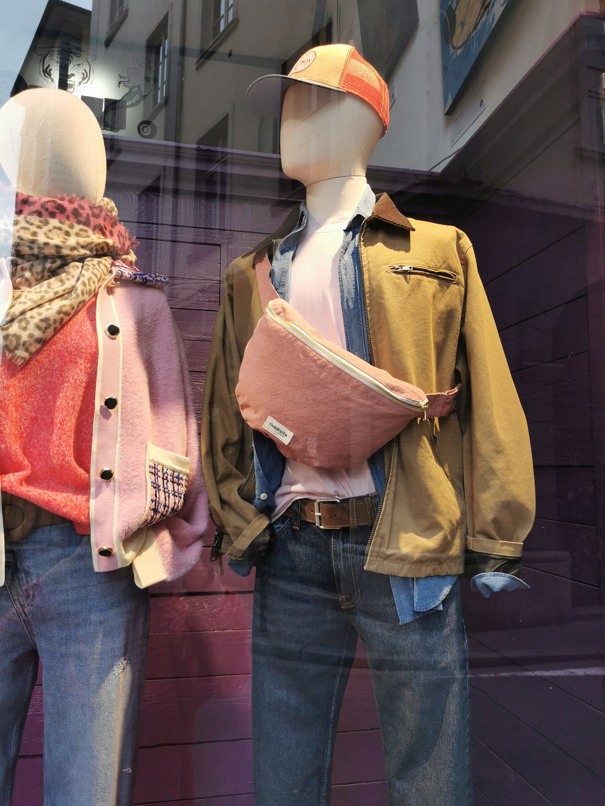 Veste iron and resin