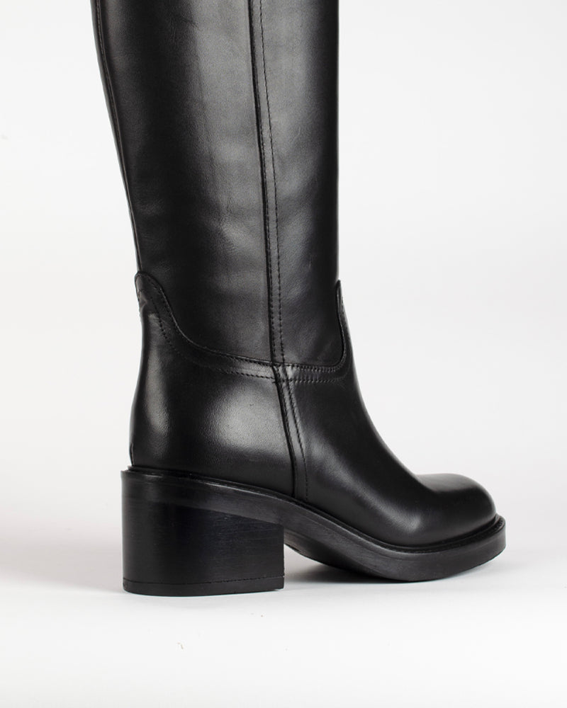 Bottes