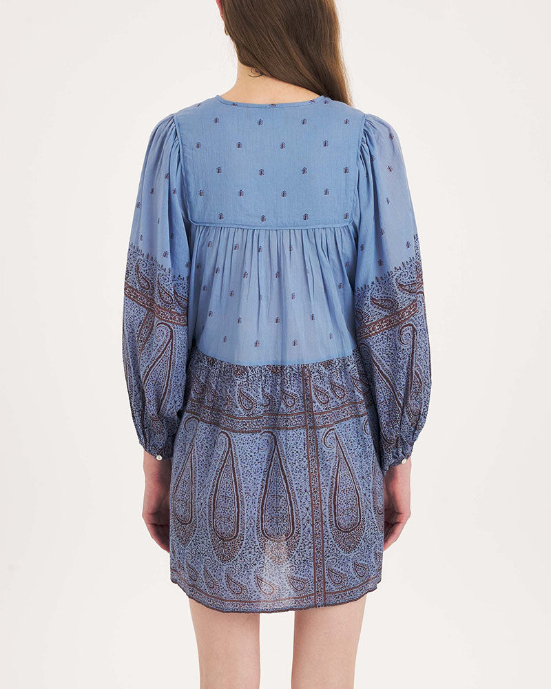 Robe antik batik