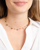 Collier rakhi me