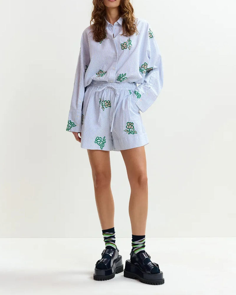 Short essentiel antwerp