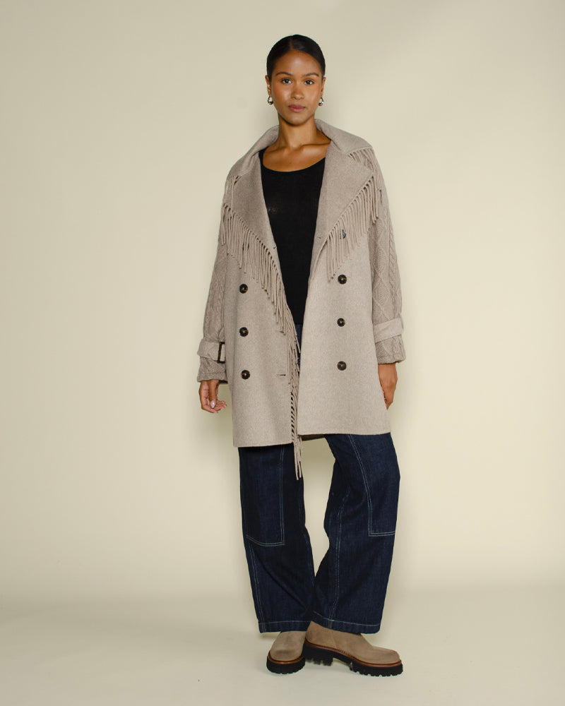 Manteau not shy