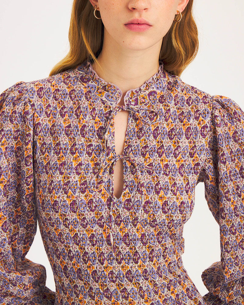 Robe antik batik