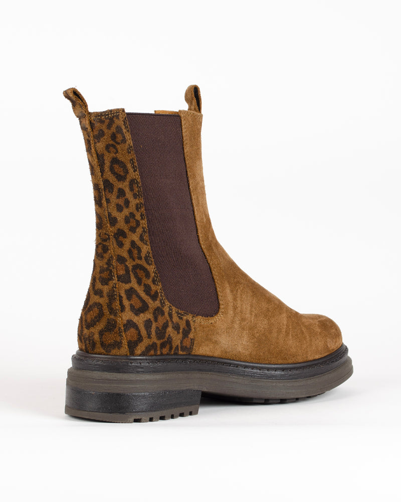 Boots kira