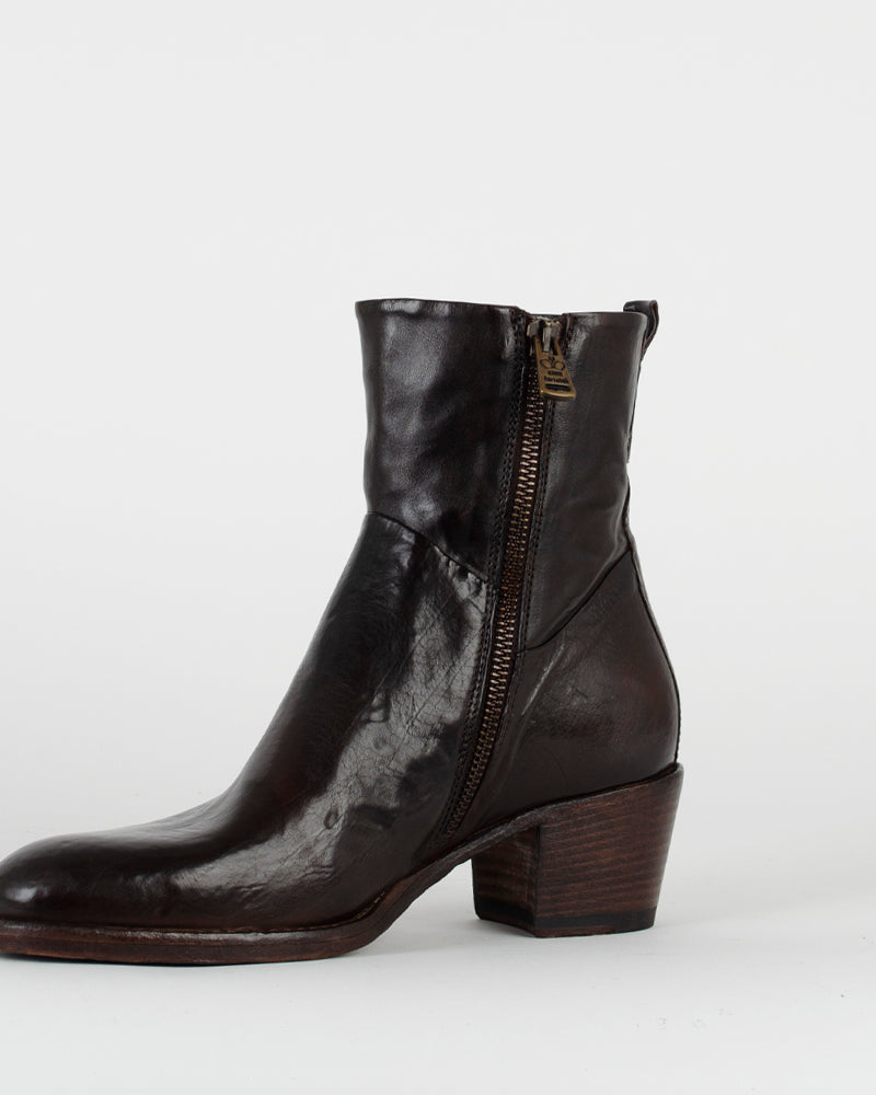 Boots king tartufoli