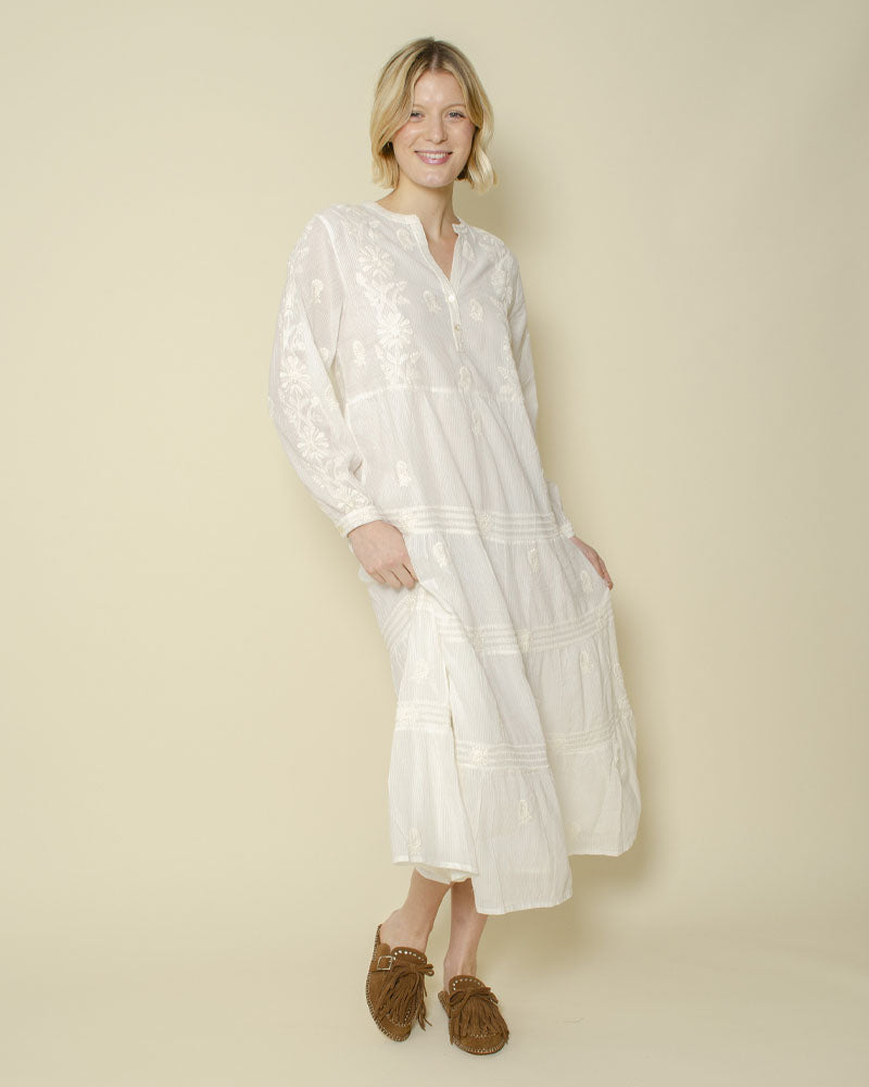 Robe maison hotel