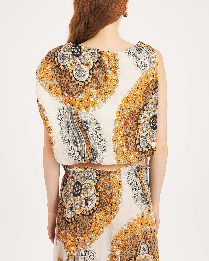 Top antik batik