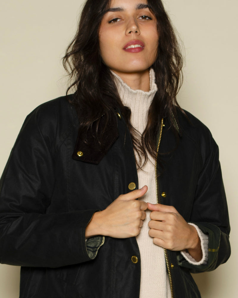 Veste modern beadnell