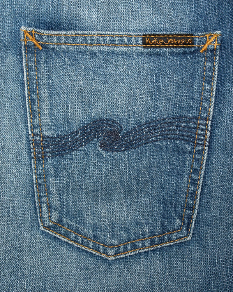 Short nudie women