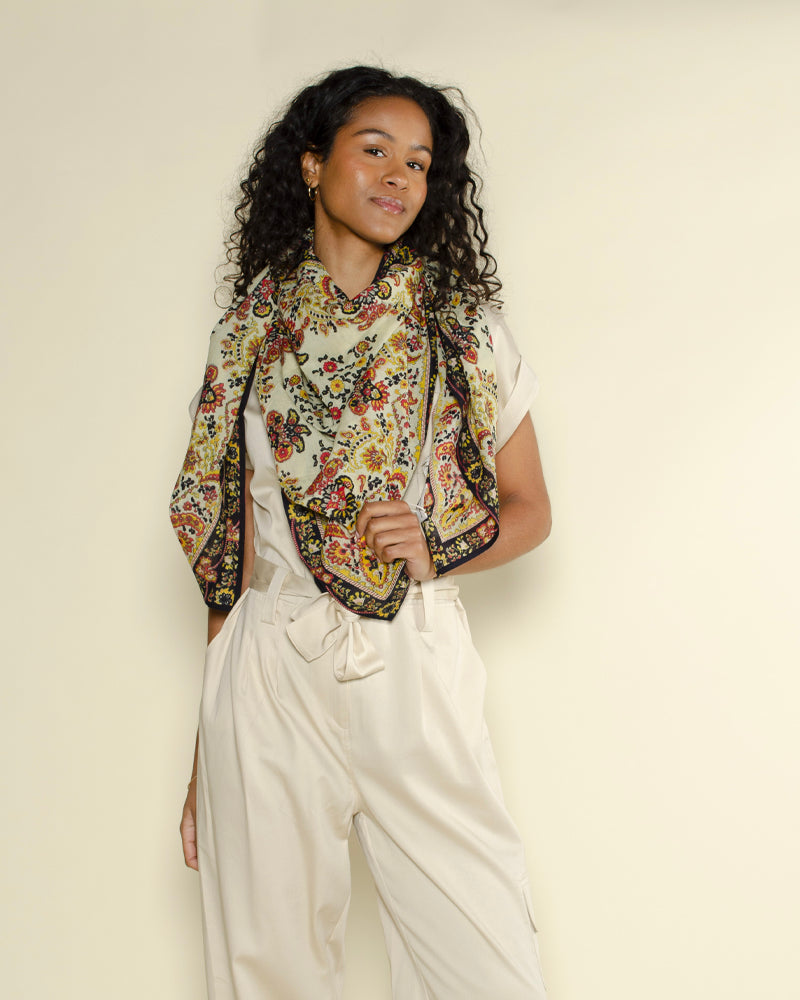 Foulard antik batik