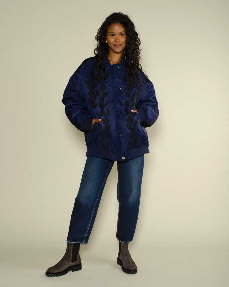 Bombers antik batik