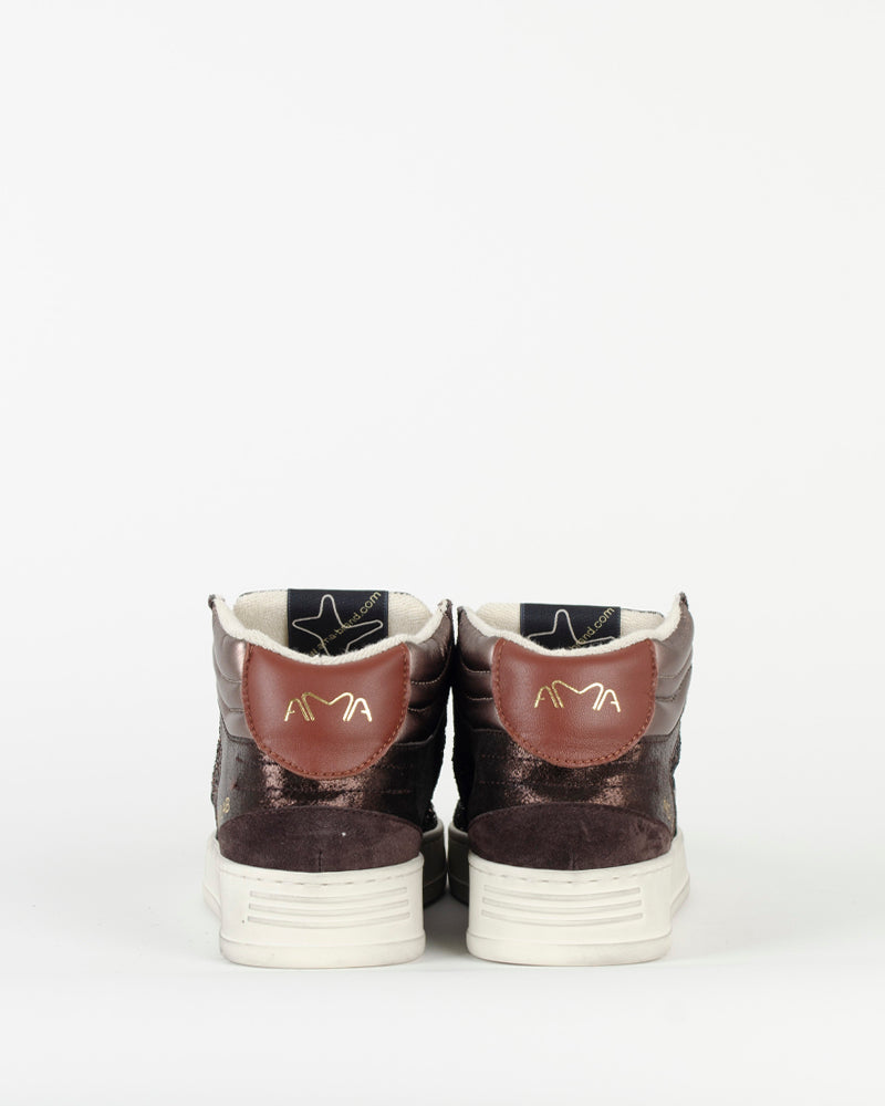 Baskets ama brand women