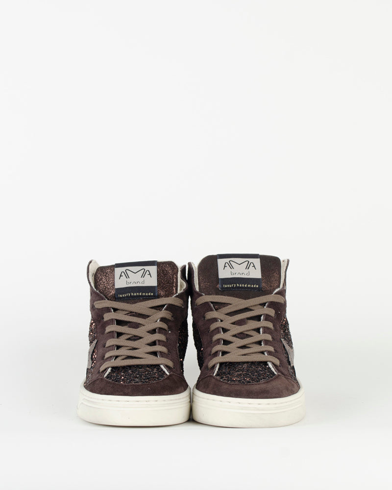 Baskets ama brand women