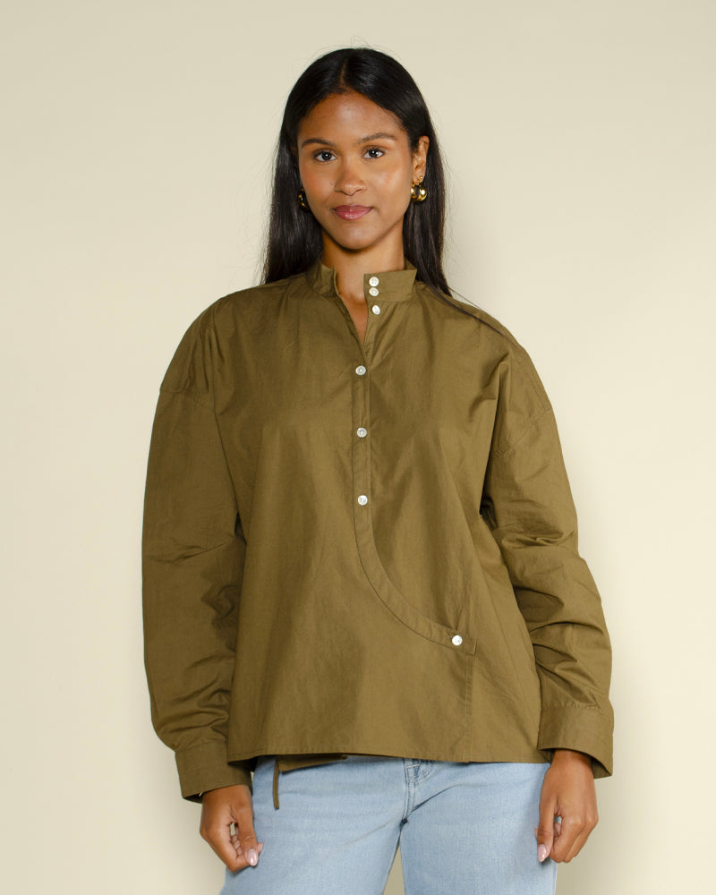 Chemise v de vinster