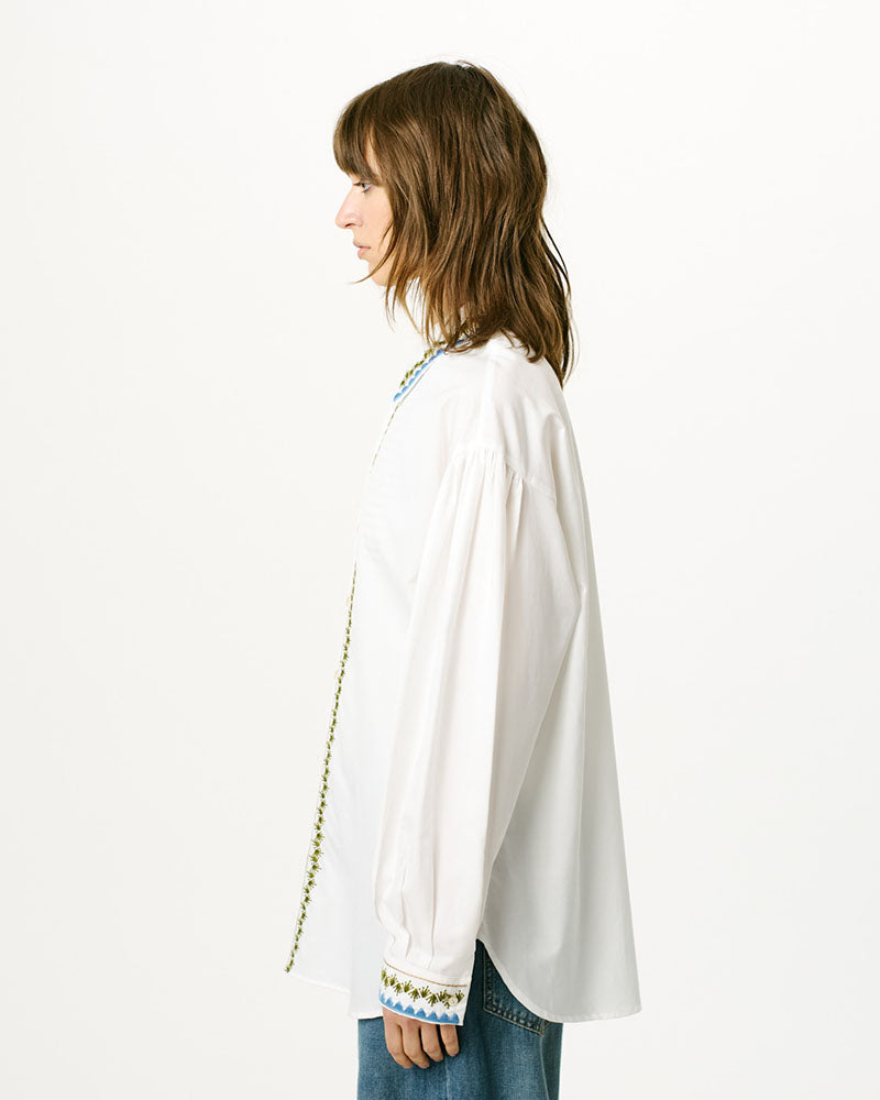 Chemise brodee poches momoni