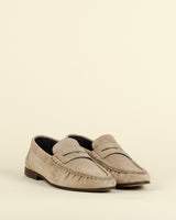Mocassins posa