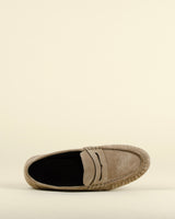 Mocassins posa