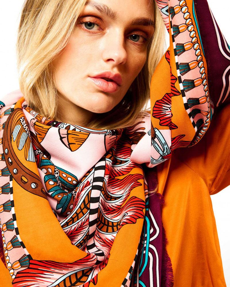 Foulard 130x130 wild