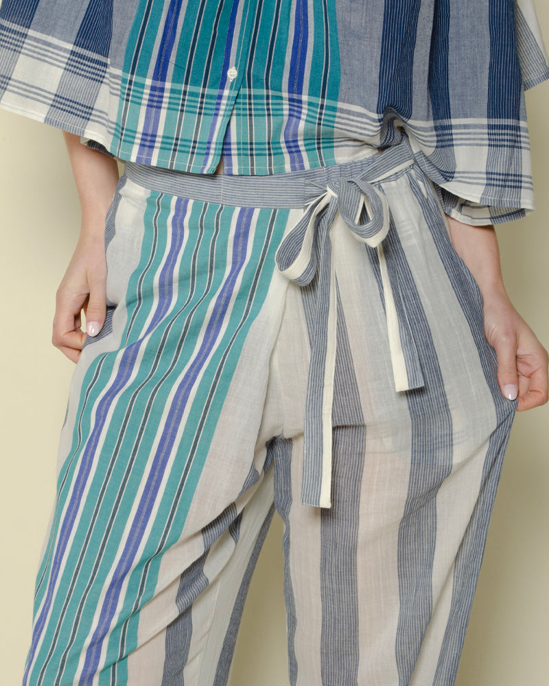 Pantalon v de vinster