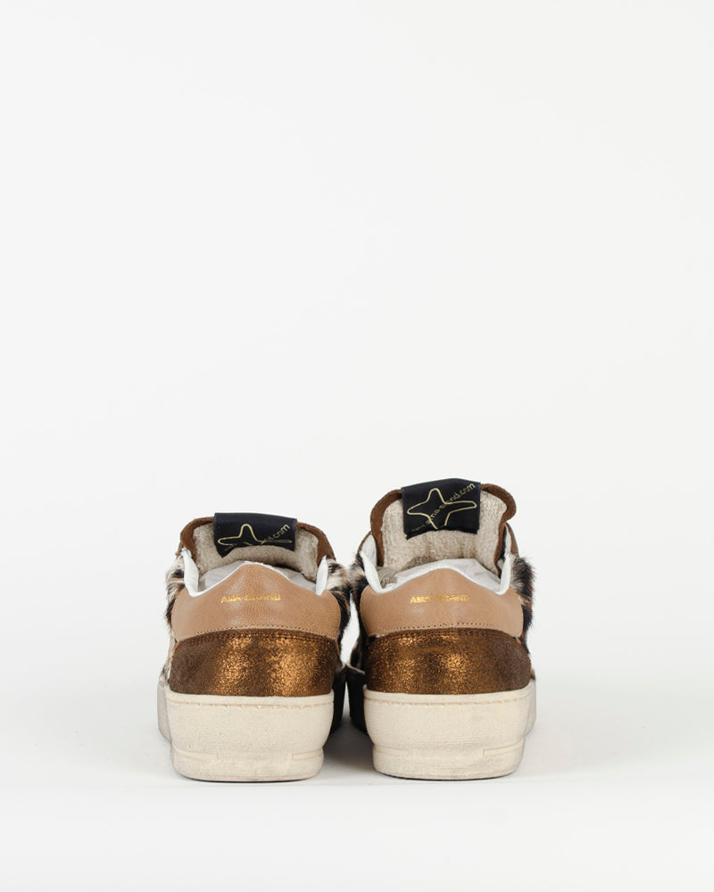 Baskets ama brand women