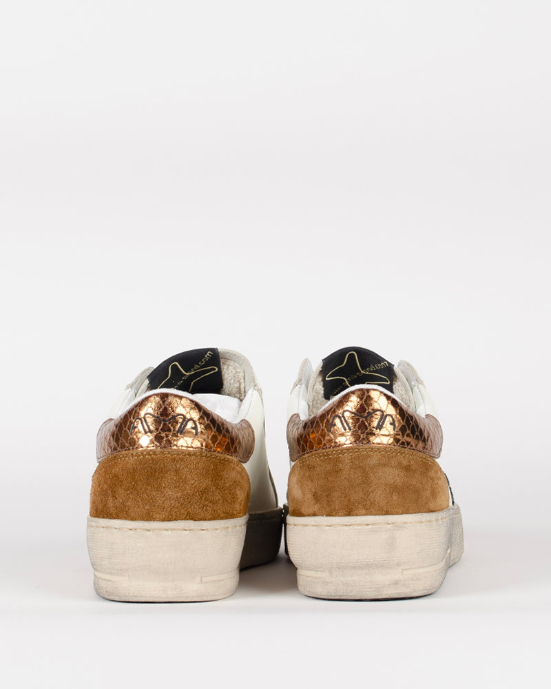 Baskets ama brand women