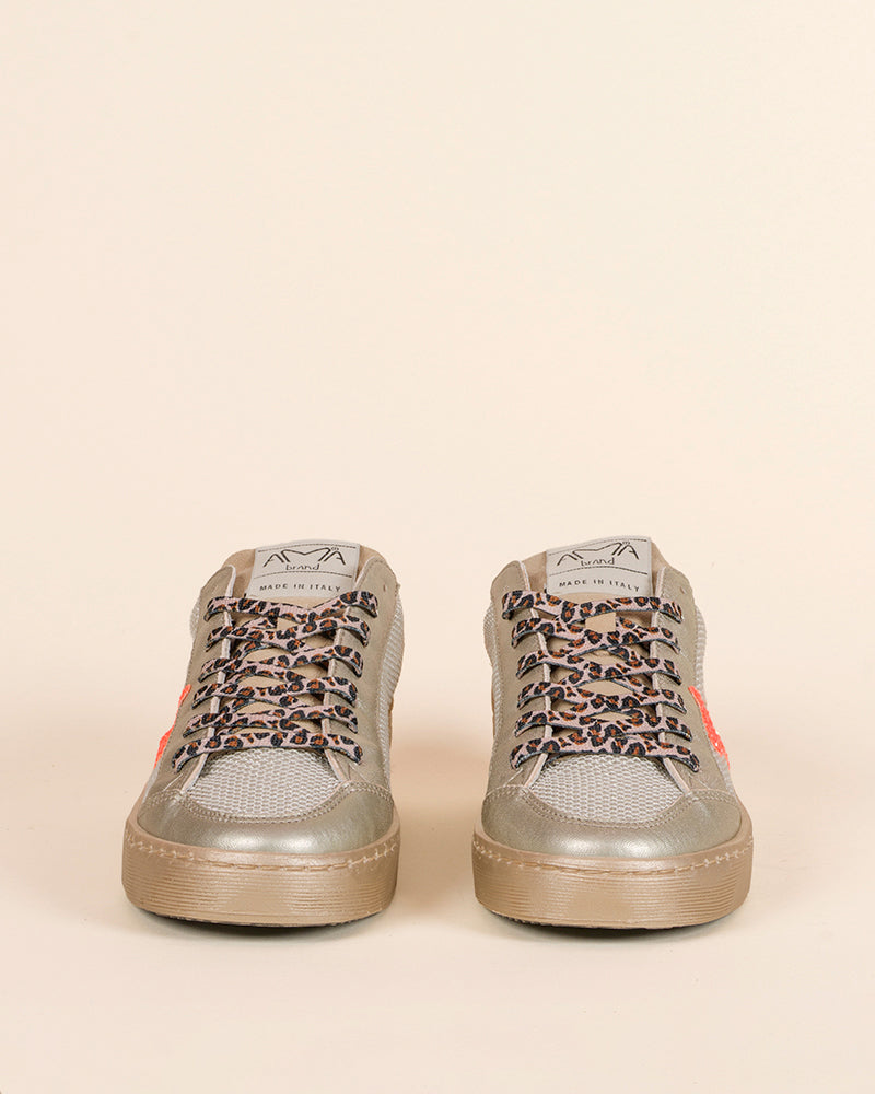 Baskets ama brand women