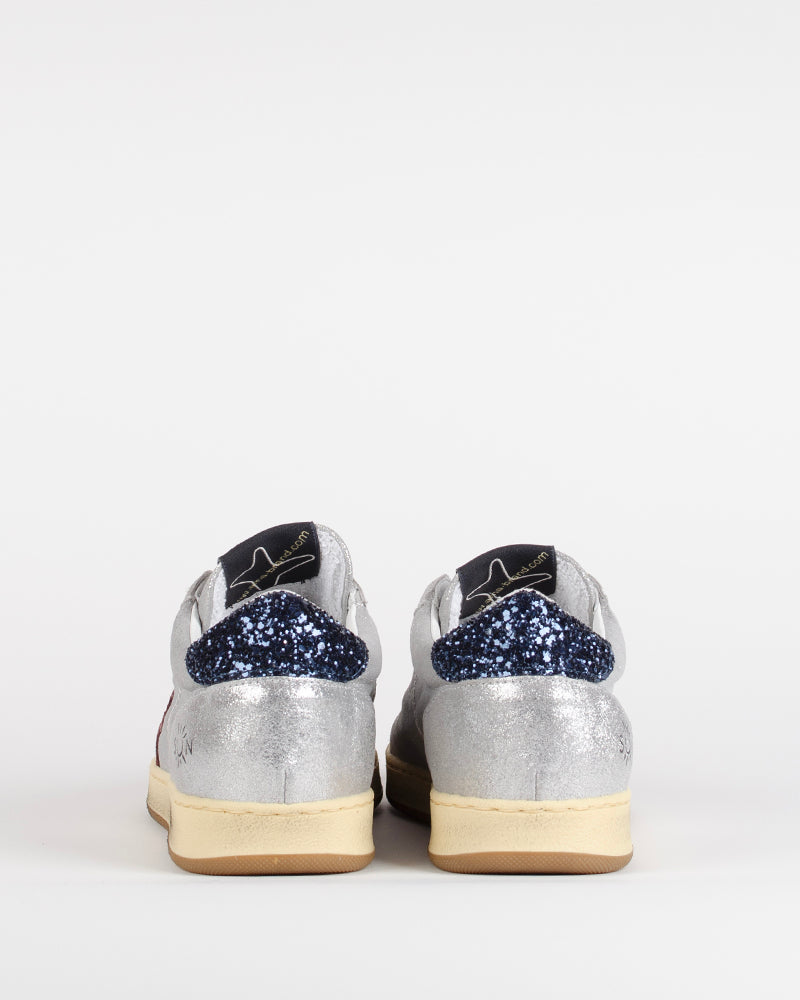 Baskets ama brand women