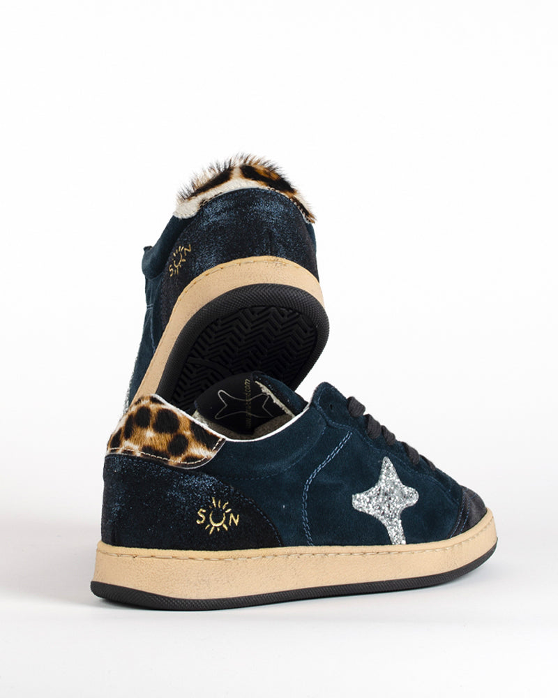 Baskets ama brand women