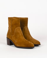 Boots tania