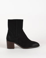 Boots tania