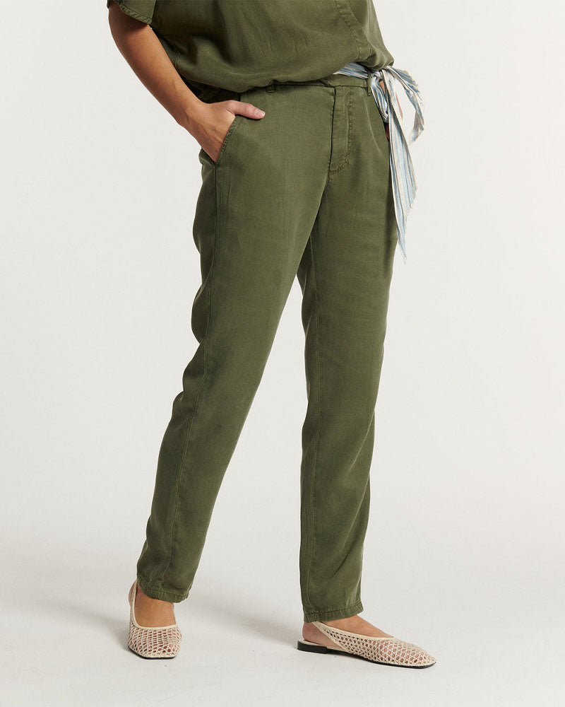 Pantalon lab dip