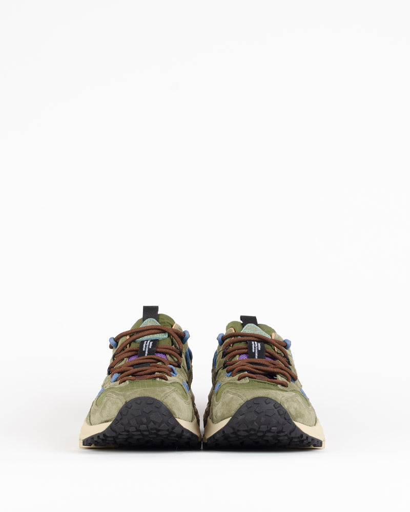 Baskets flower mountain men