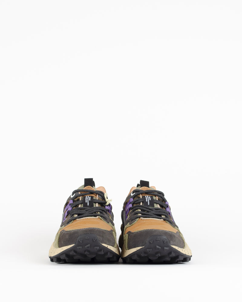 Baskets flower mountain men