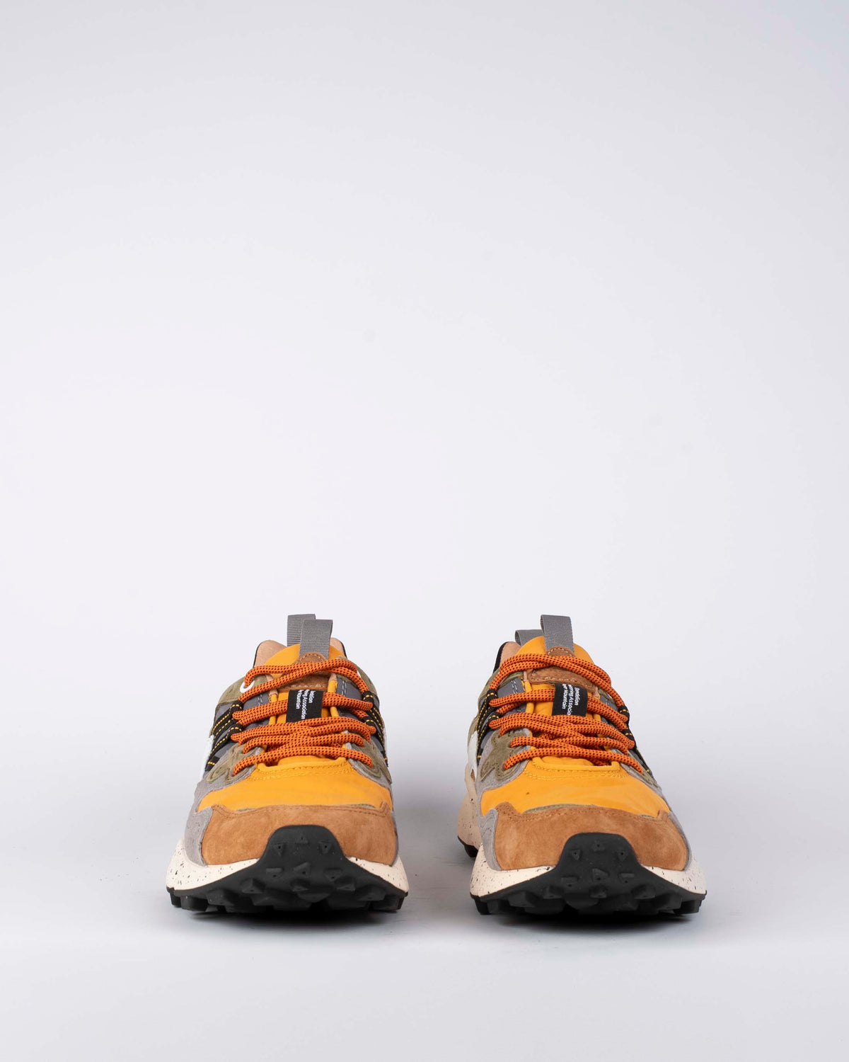 Baskets flower mountain men