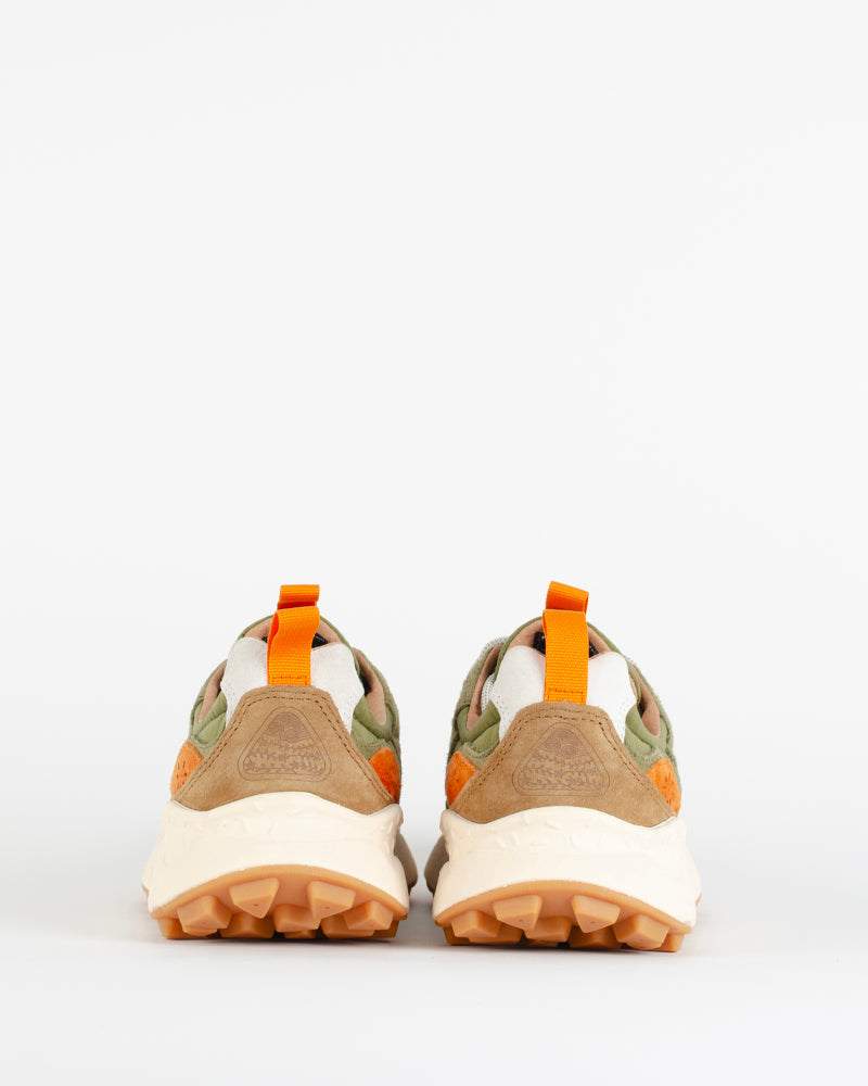 Baskets flower mountain men