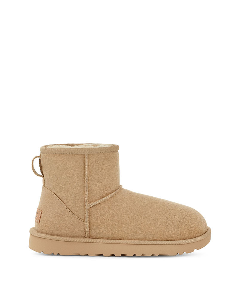 Boots & Bottines UGG - Boots classic mini ugg