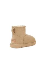 Boots & Bottines UGG - Boots classic mini ugg